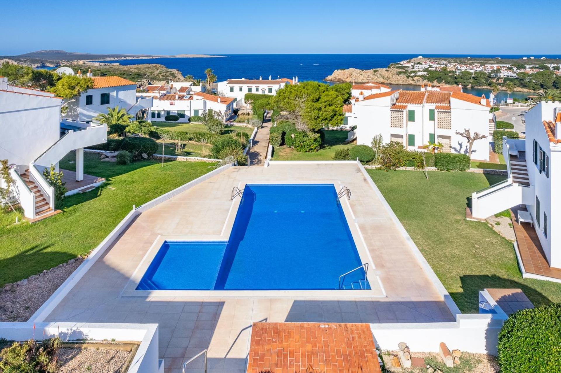 Apartamento La Brisa Arenal d'en Castell Exterior photo