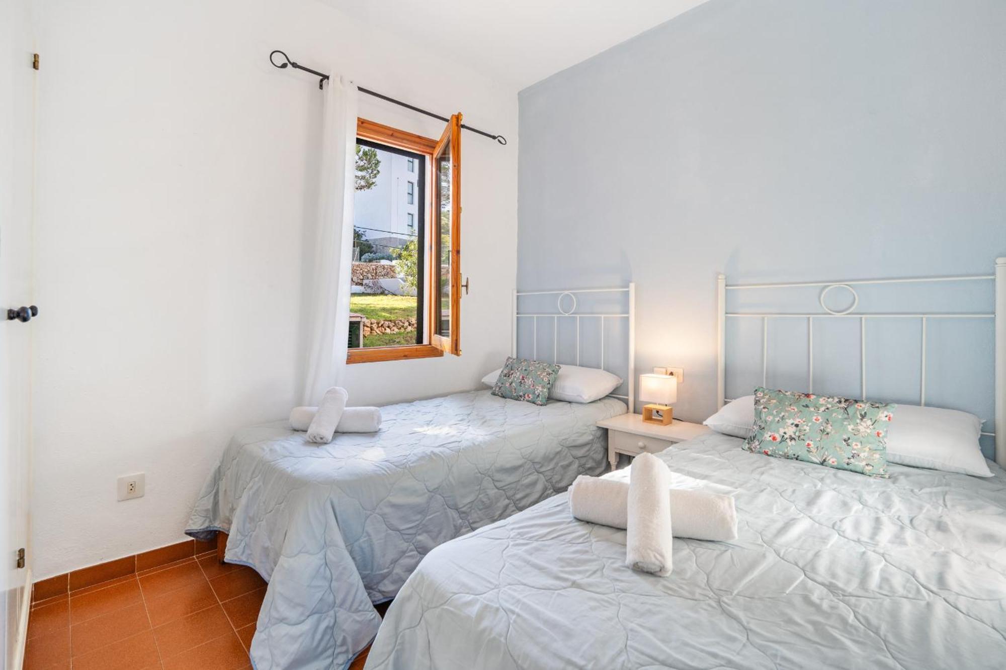 Apartamento La Brisa Arenal d'en Castell Exterior photo